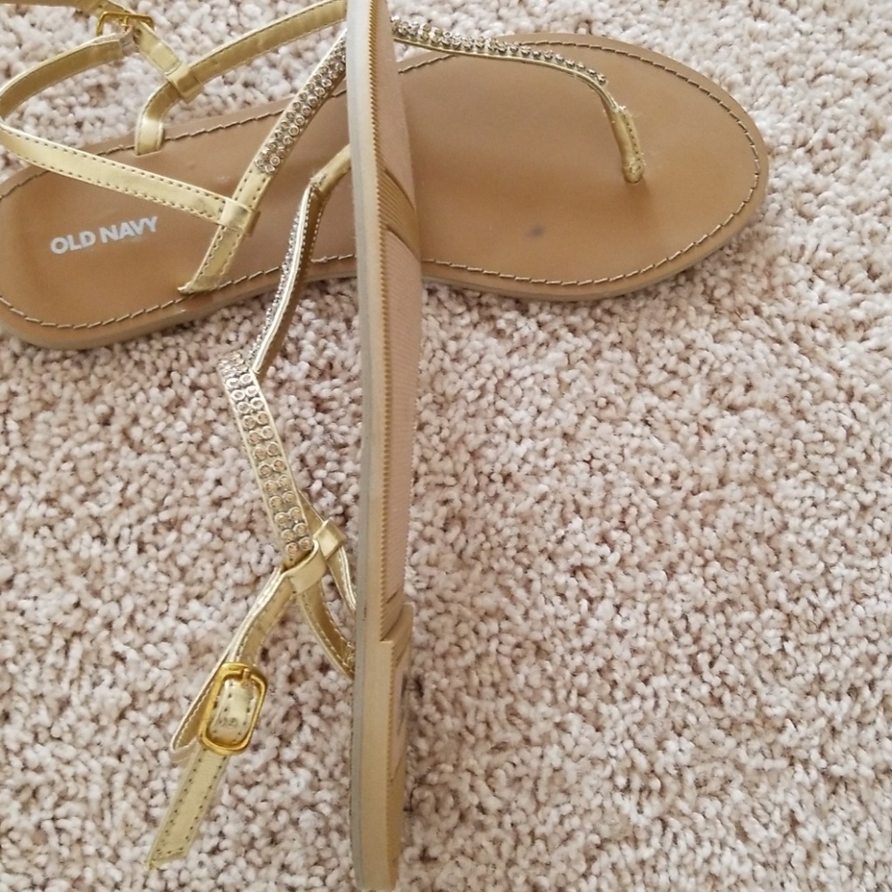 Used Very Nice Old Navy Sandals Size 6 - Picture 4 of 5